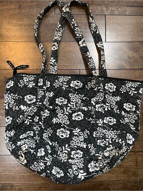 Black and White Floral Tote Bag with wallet